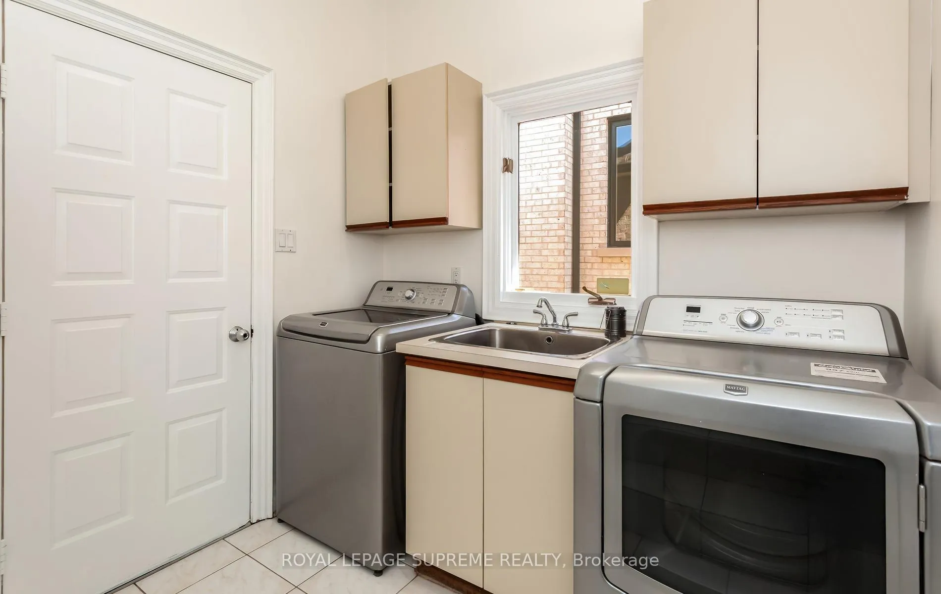 Photo 19 of 31 Donalbert Road, Etobicoke, Islington-City Centre West — HOMEH