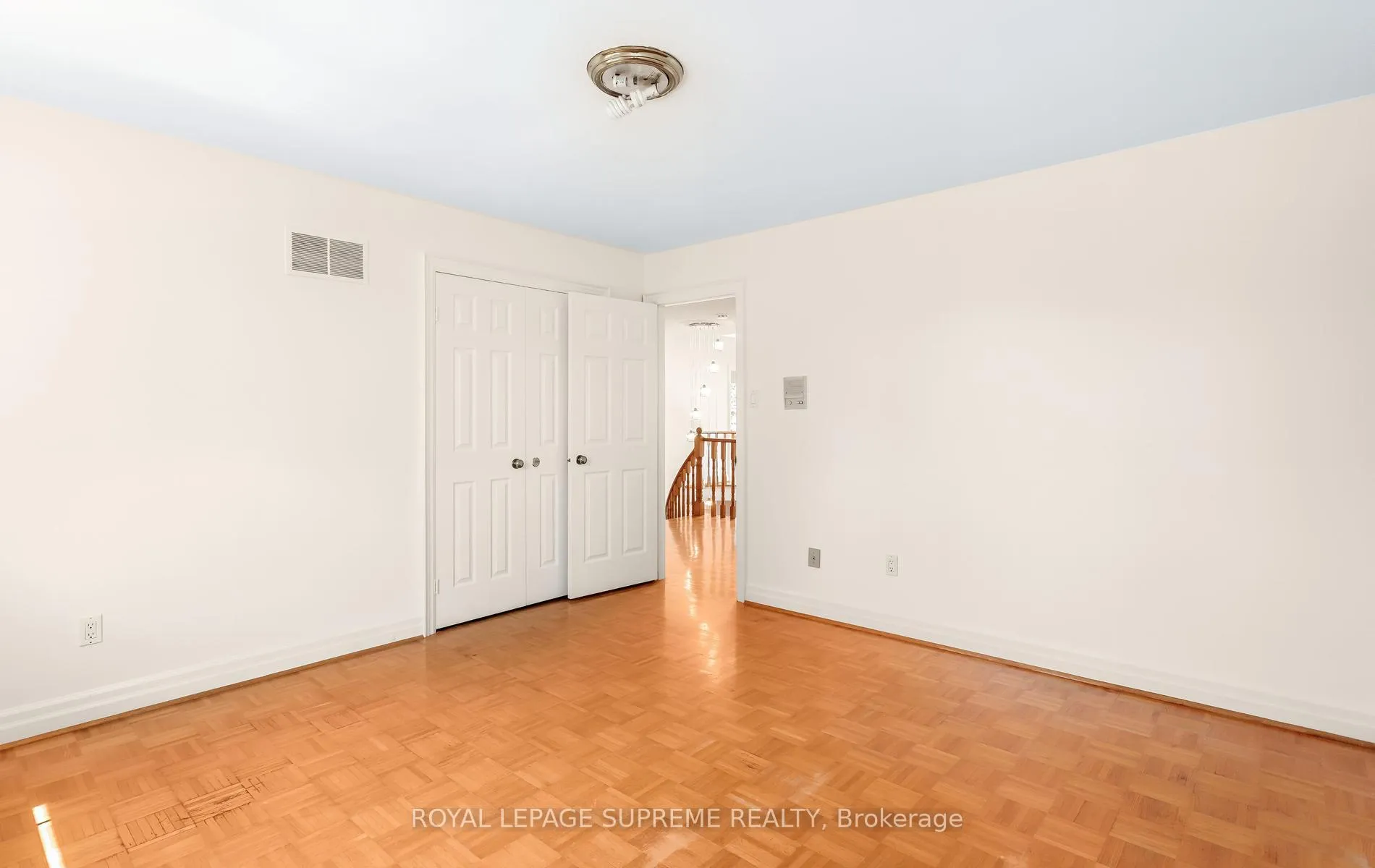 Photo 33 of 31 Donalbert Road, Etobicoke, Islington-City Centre West — HOMEH