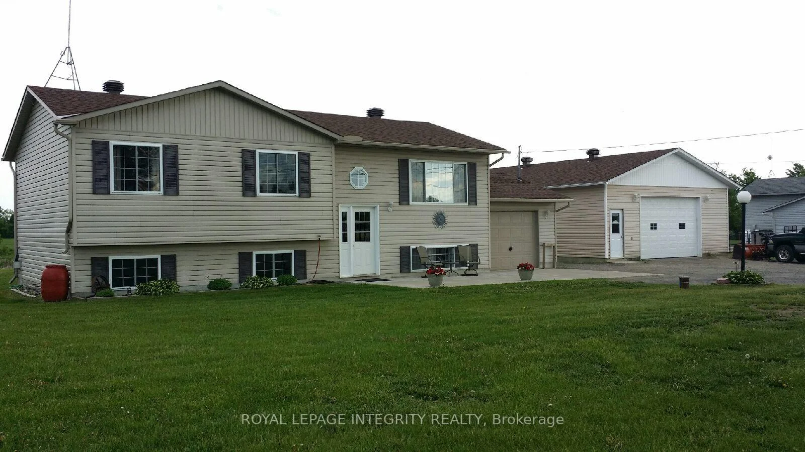 Photo 3 of 699 Ferguson Falls Road, Carleton Place — HOMEH