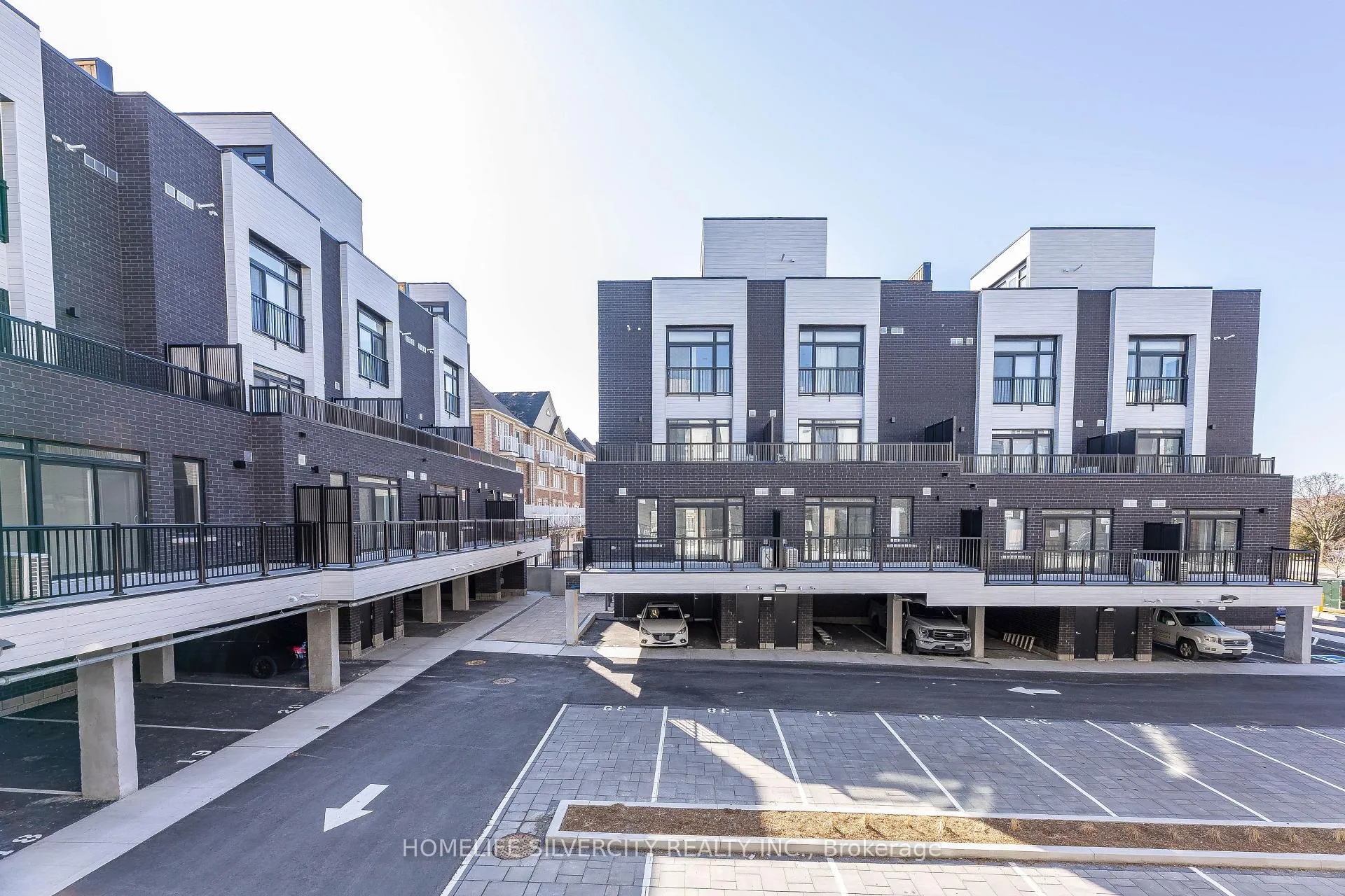 Photo 1 of Unit 17, 188 Angus Drive, Ajax, Central — HOMEH