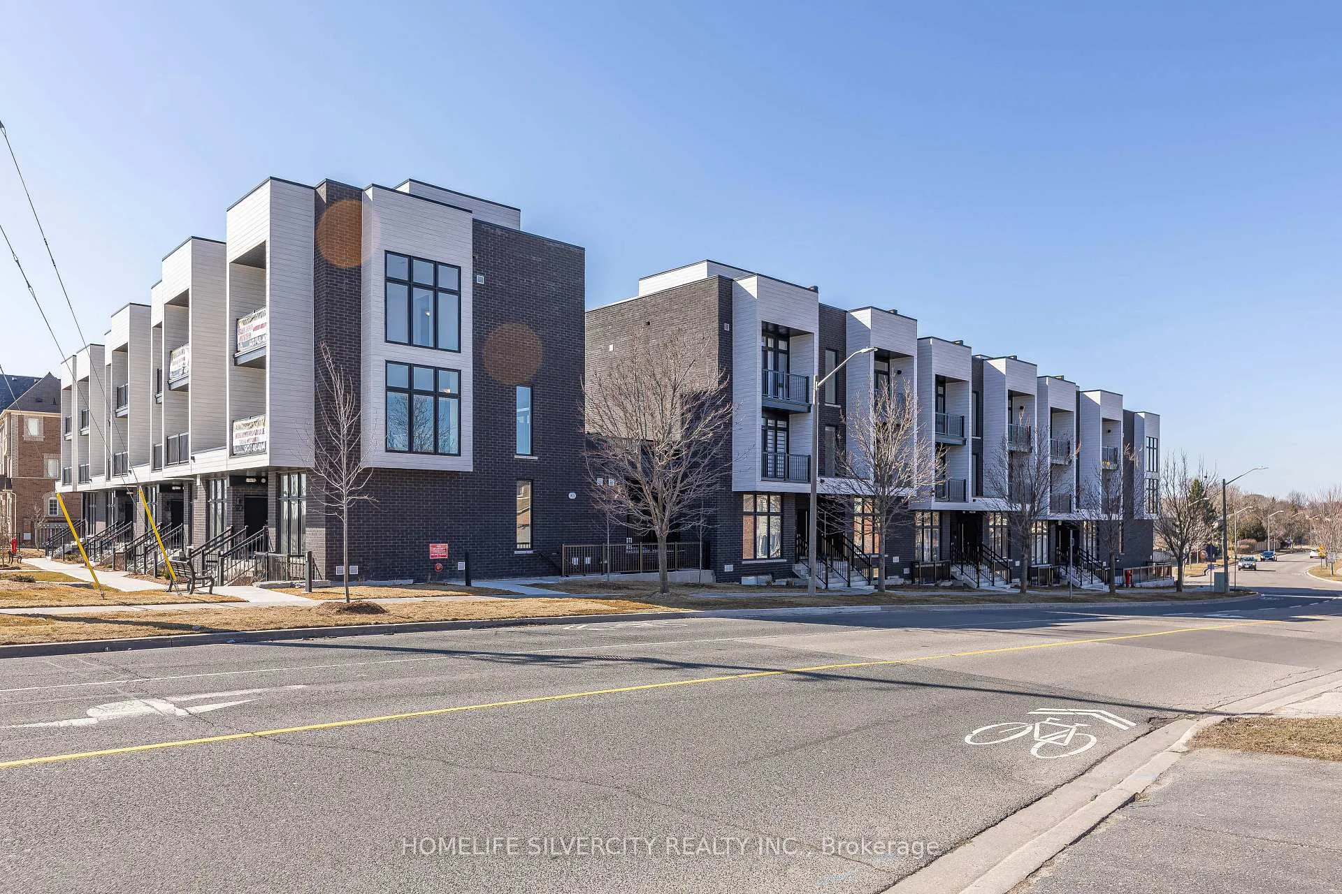 Photo 2 of Unit 17, 188 Angus Drive, Ajax, Central — HOMEH