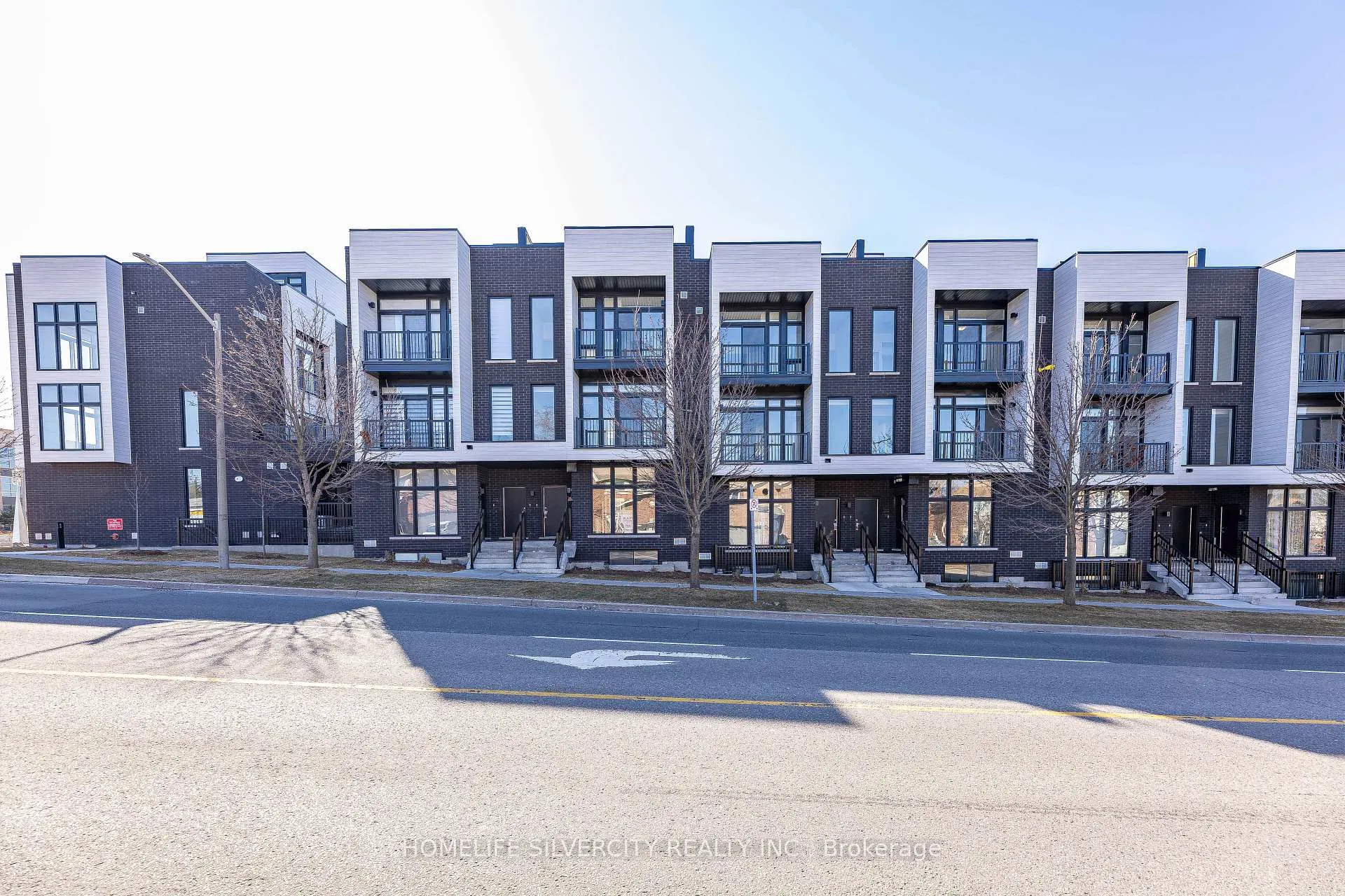 Photo 3 of Unit 17, 188 Angus Drive, Ajax, Central — HOMEH