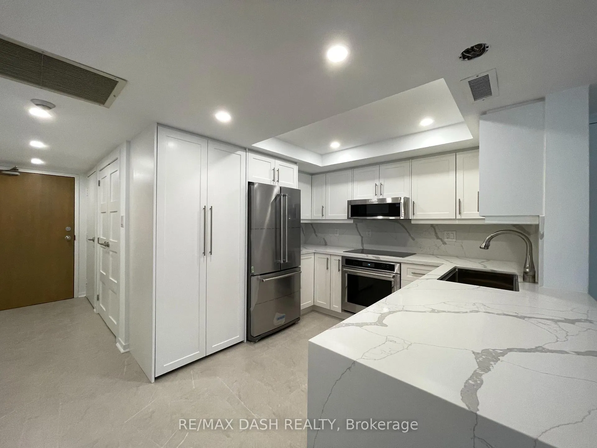 Photo 29 of Unit 414, 1001 Bay Street, Toronto, Bay Street Corridor — HOMEH
