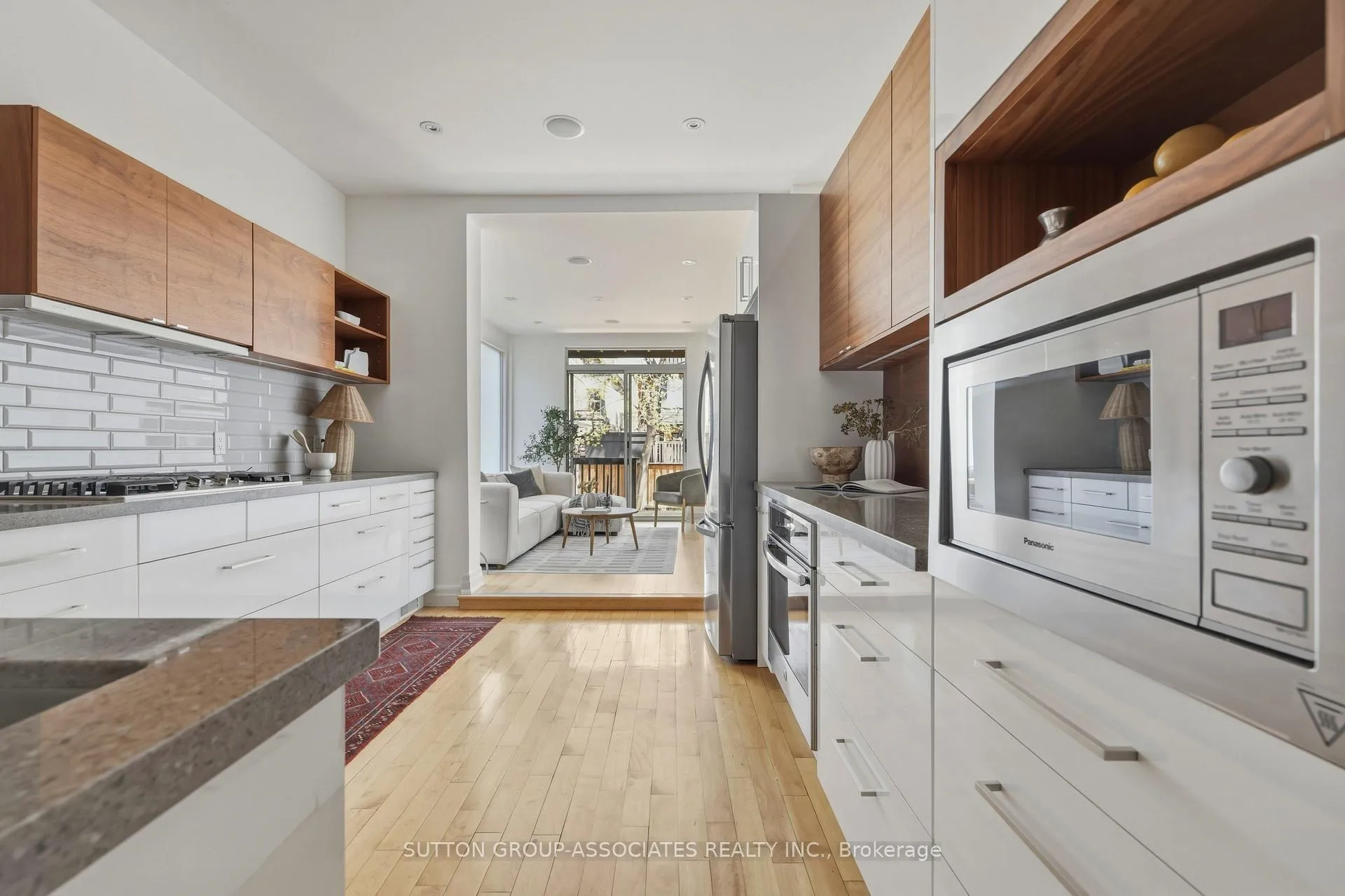 Photo 11 of 533 Brunswick Avenue, Toronto, The Annex — HOMEH