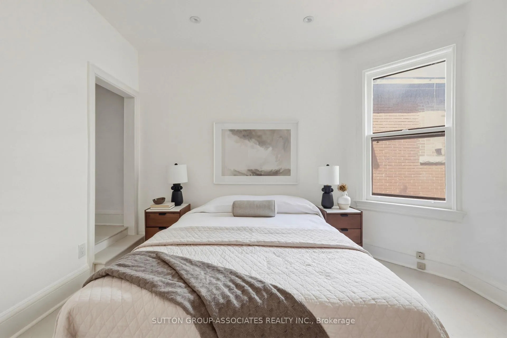 Photo 24 of 533 Brunswick Avenue, Toronto, The Annex — HOMEH
