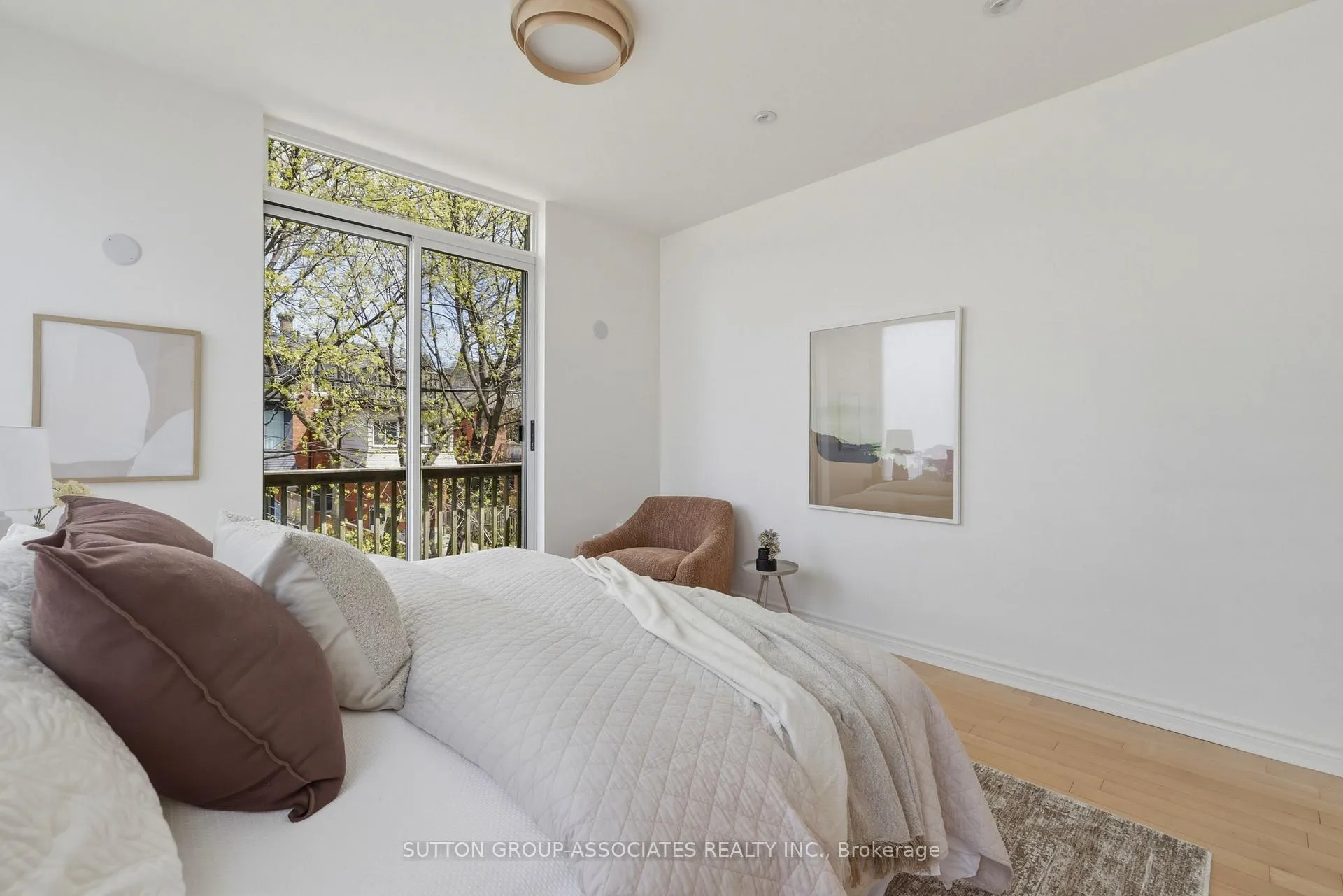 Photo 34 of 533 Brunswick Avenue, Toronto, The Annex — HOMEH