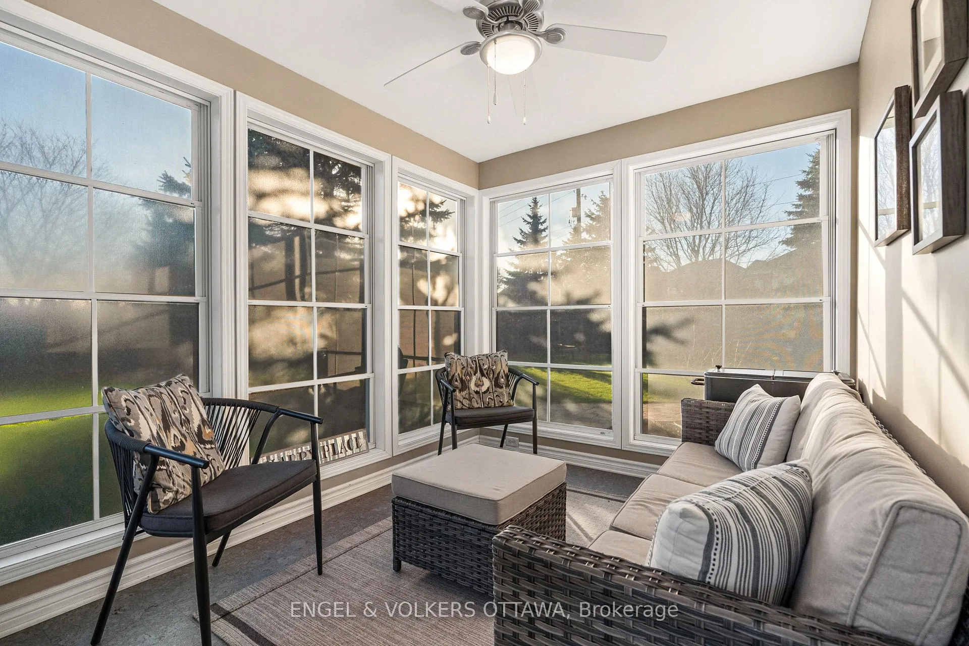Photo 17 of 32 Barcham Crescent, Ottawa, Barrhaven - Hearts Desire — HOMEH
