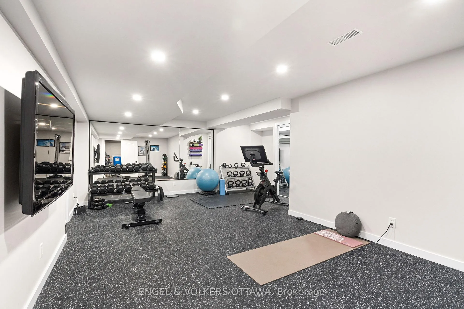 Photo 39 of 32 Barcham Crescent, Ottawa, Barrhaven - Hearts Desire — HOMEH