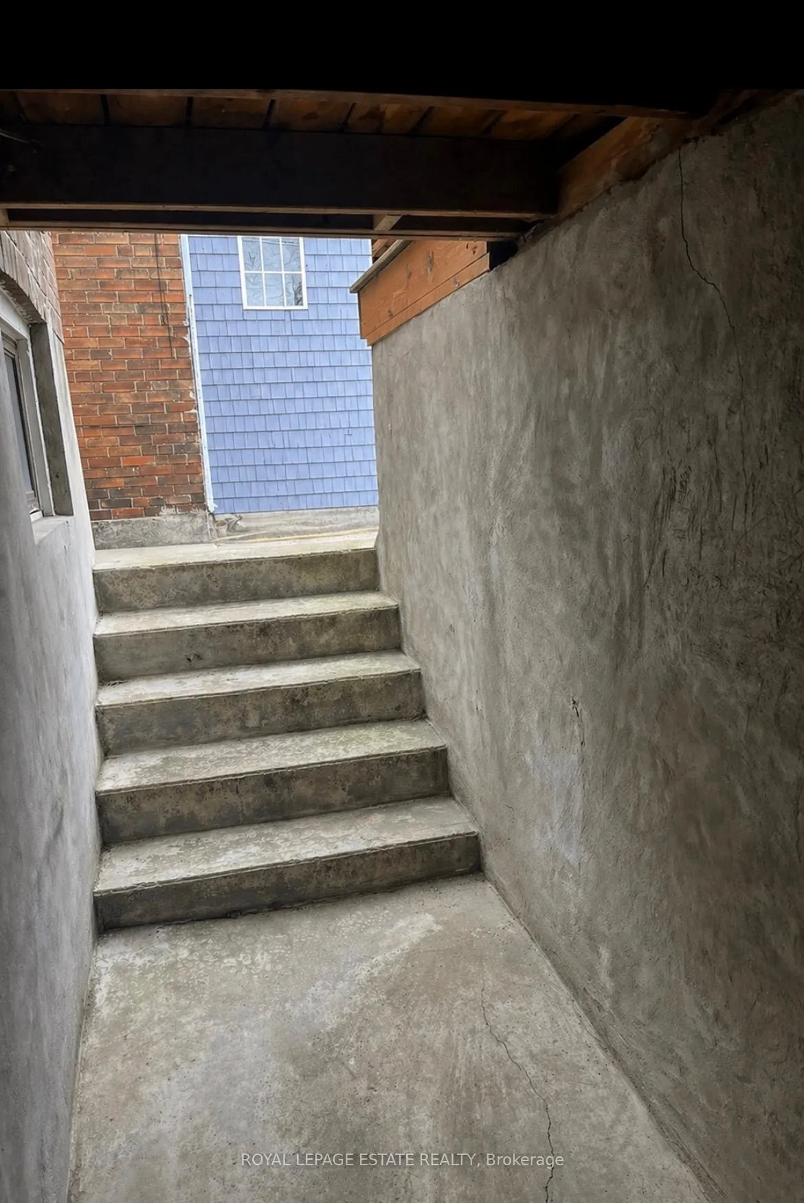 Photo 5 of Unit Basement, 11 Keystone Avenue, Toronto, East End-Danforth — HOMEH