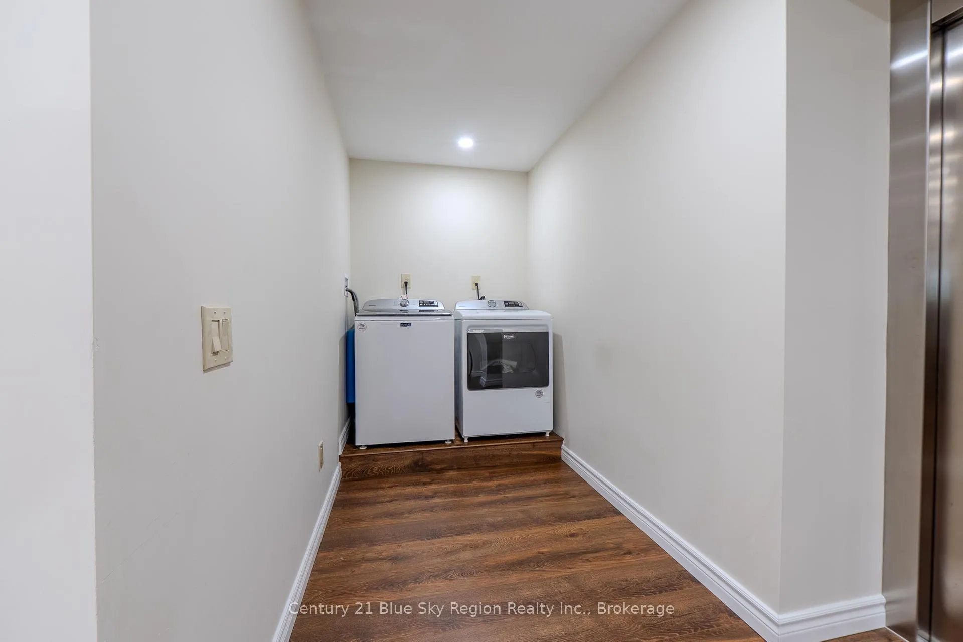 Photo 45 of 715 Lakeshore Drive, North Bay, Ferris — HOMEH