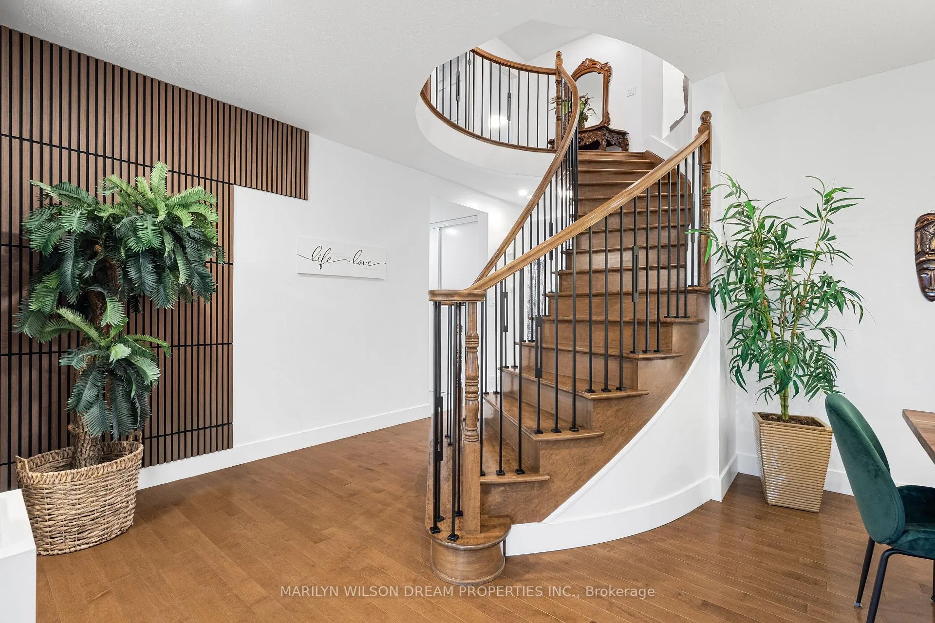 Photo 20 of 84 Branthaven Street, Ottawa, Avalon East — HOMEH