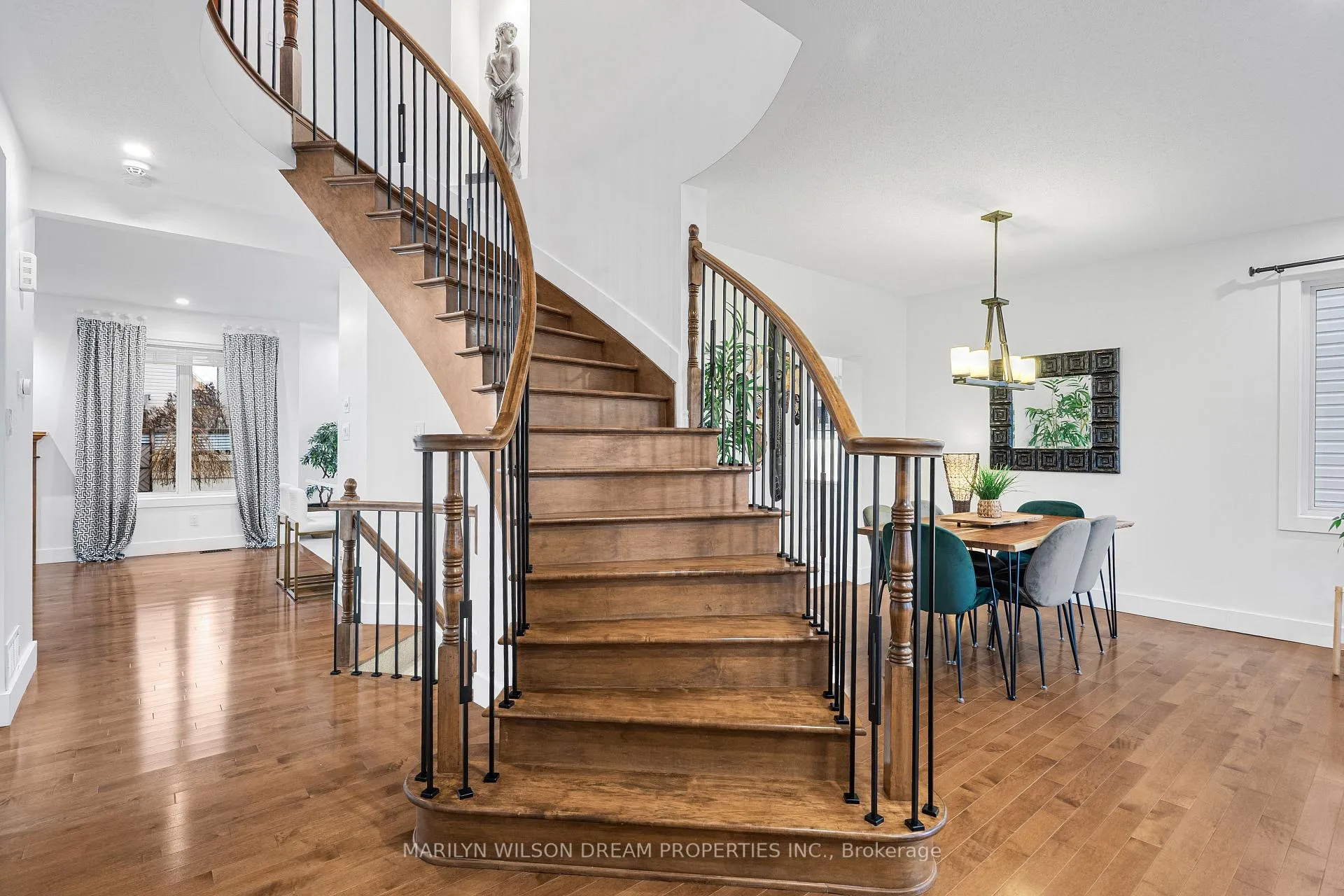 Photo 23 of 84 Branthaven Street, Ottawa, Avalon East — HOMEH