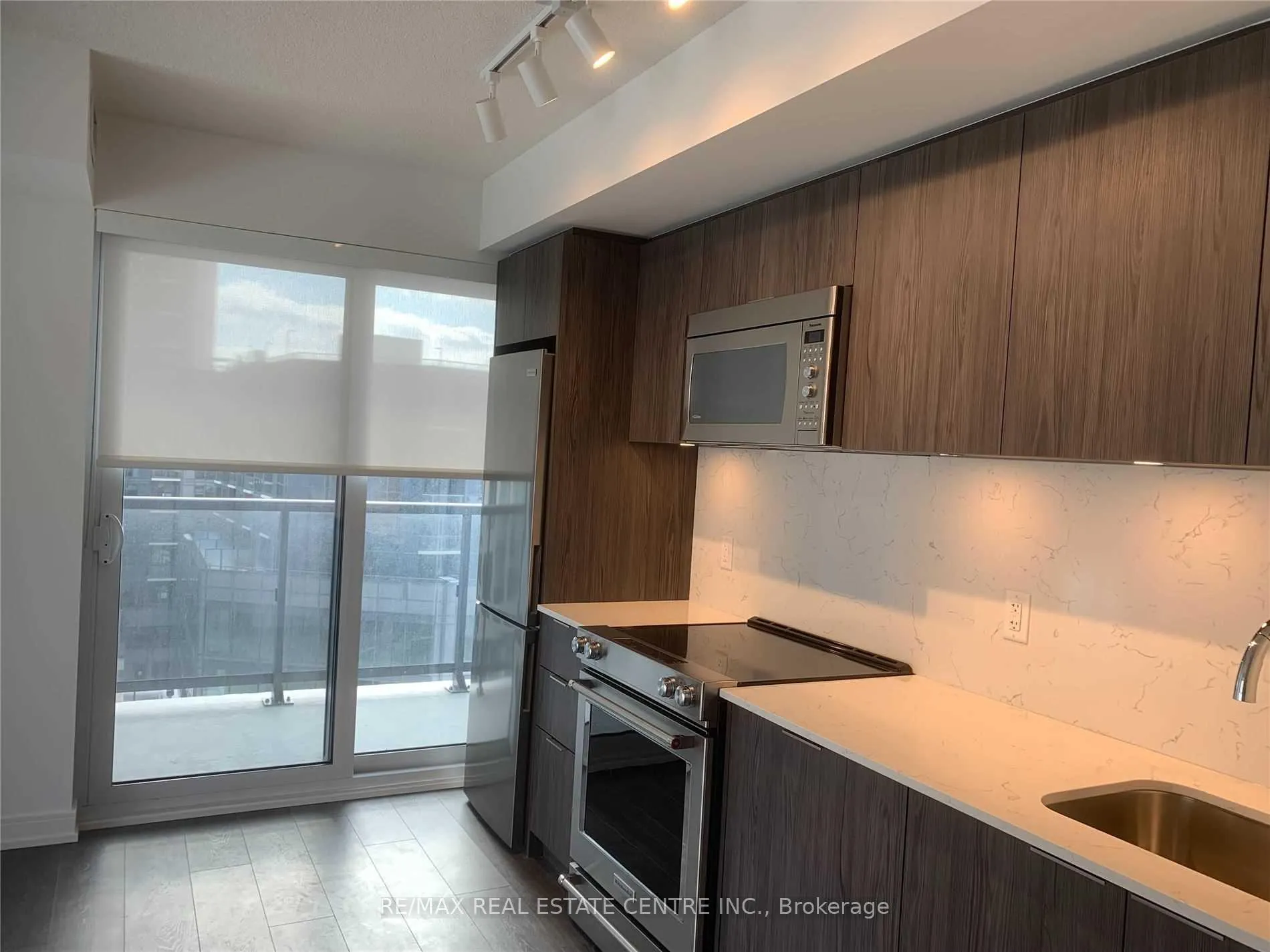 Photo 7 of Unit 710, 30 Samuel Wood Way, Etobicoke, Islington-City Centre West — HOMEH