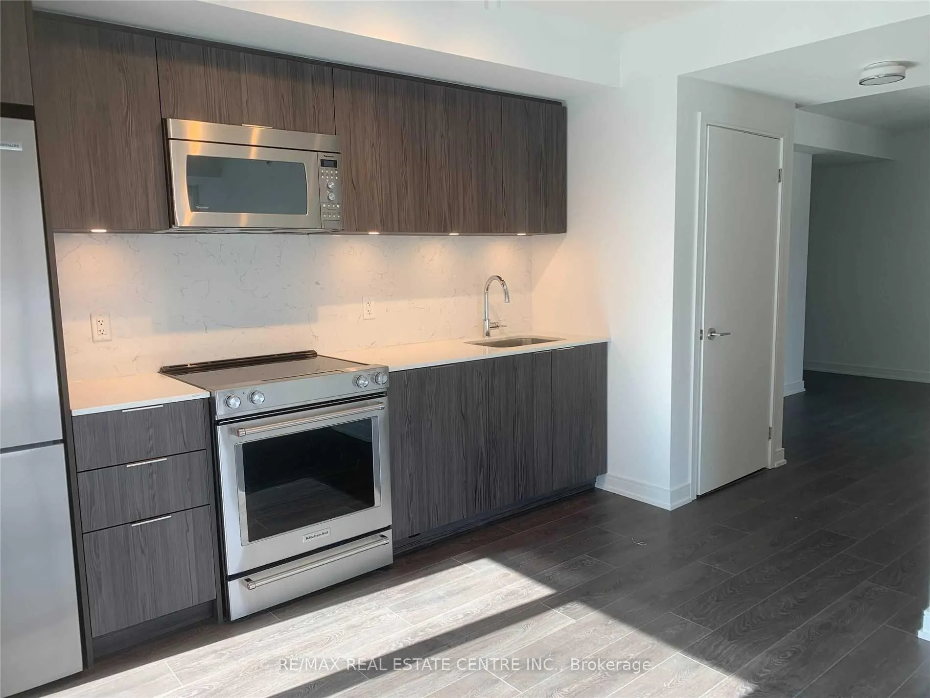 Photo 9 of Unit 710, 30 Samuel Wood Way, Etobicoke, Islington-City Centre West — HOMEH