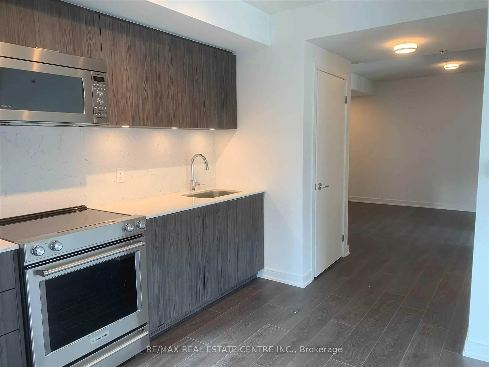 Photo 10 of Unit 710, 30 Samuel Wood Way, Etobicoke, Islington-City Centre West — HOMEH