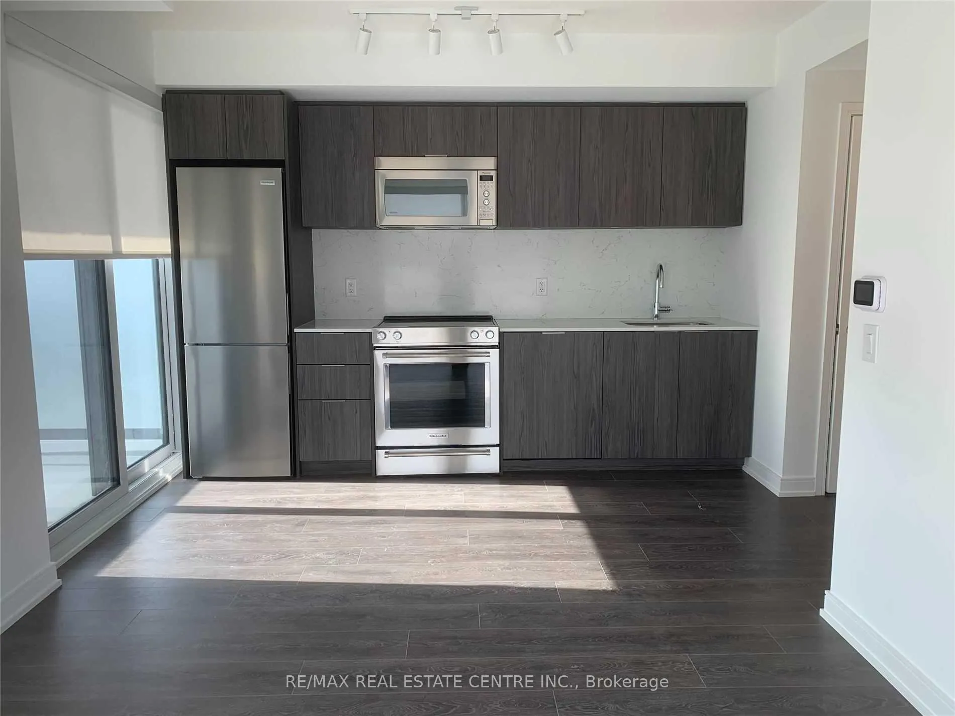 Photo 11 of Unit 710, 30 Samuel Wood Way, Etobicoke, Islington-City Centre West — HOMEH
