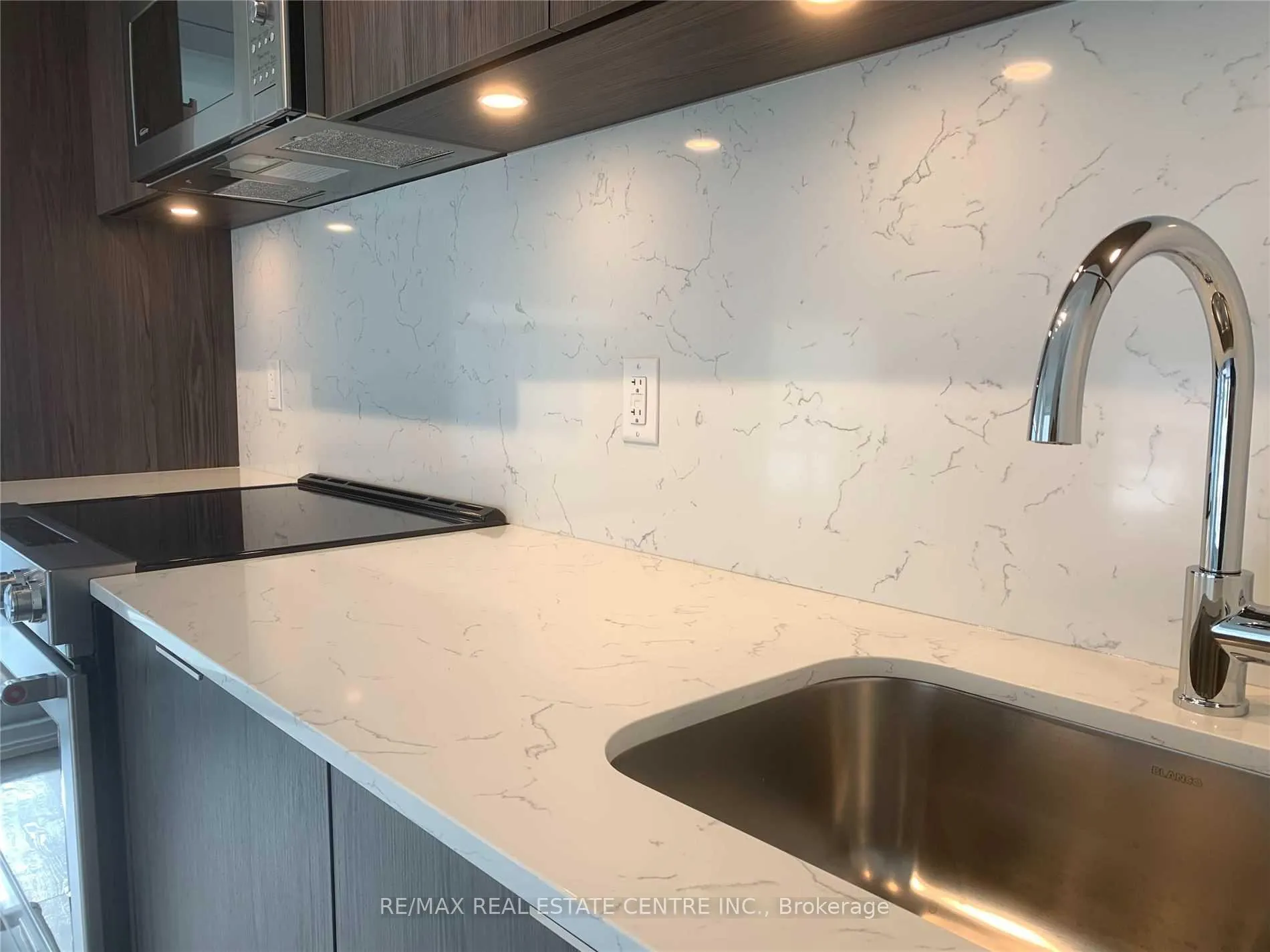 Photo 14 of Unit 710, 30 Samuel Wood Way, Etobicoke, Islington-City Centre West — HOMEH