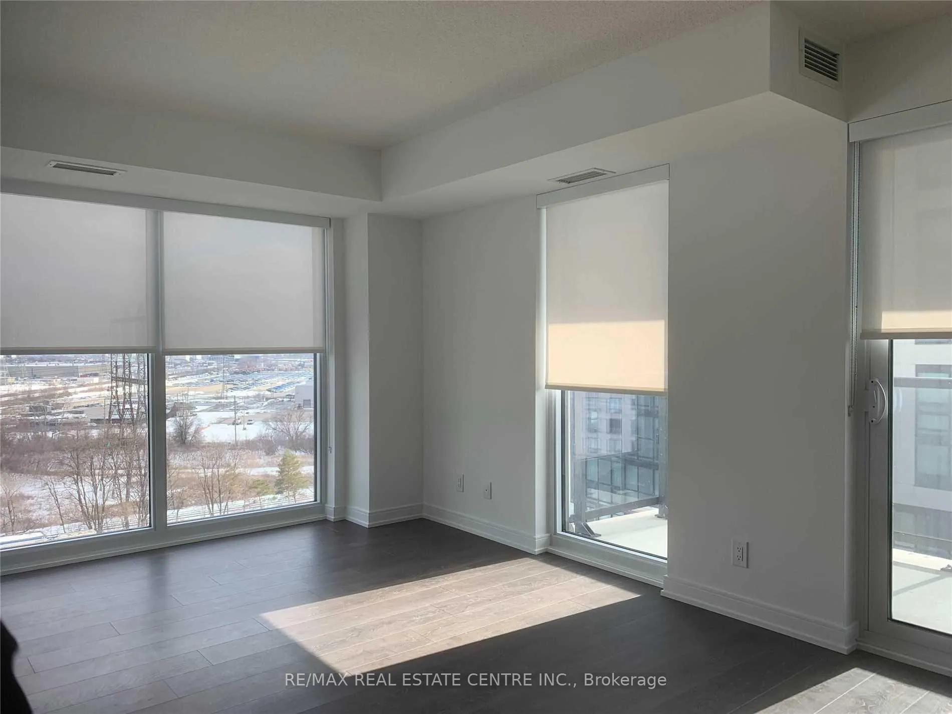 Photo 15 of Unit 710, 30 Samuel Wood Way, Etobicoke, Islington-City Centre West — HOMEH