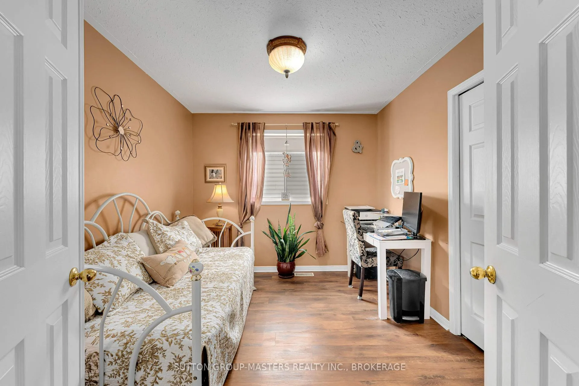 Photo 25 of 568 Roosevelt Drive, Kingston, City Southwest — HOMEH