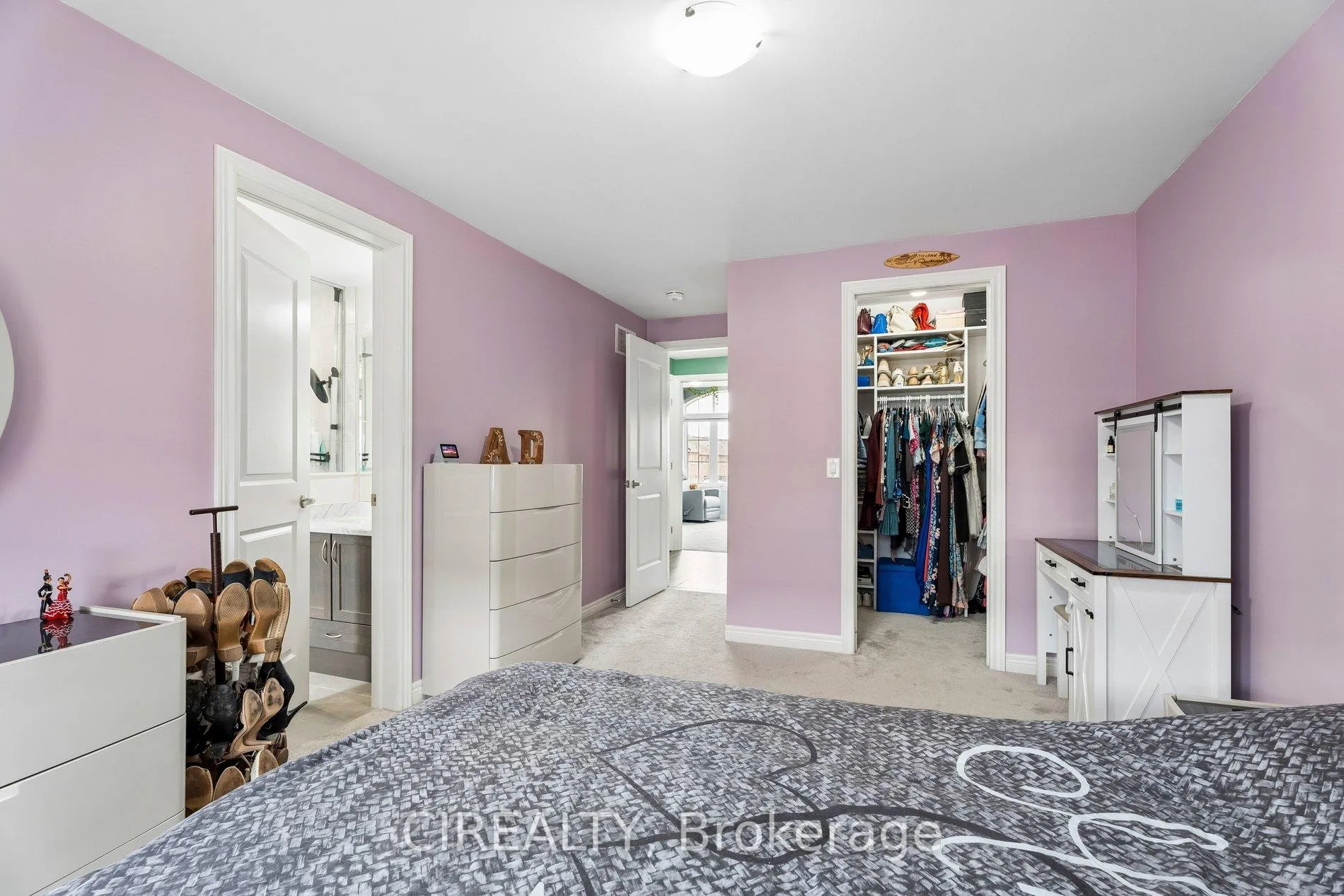 Photo 29 of 357 Raymond Road, Hamilton, Meadowlands — HOMEH