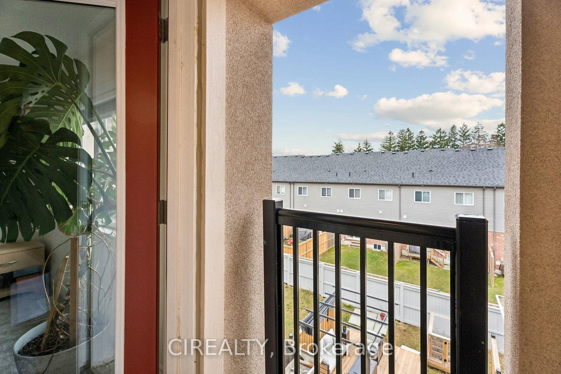 Photo 41 of 357 Raymond Road, Hamilton, Meadowlands — HOMEH