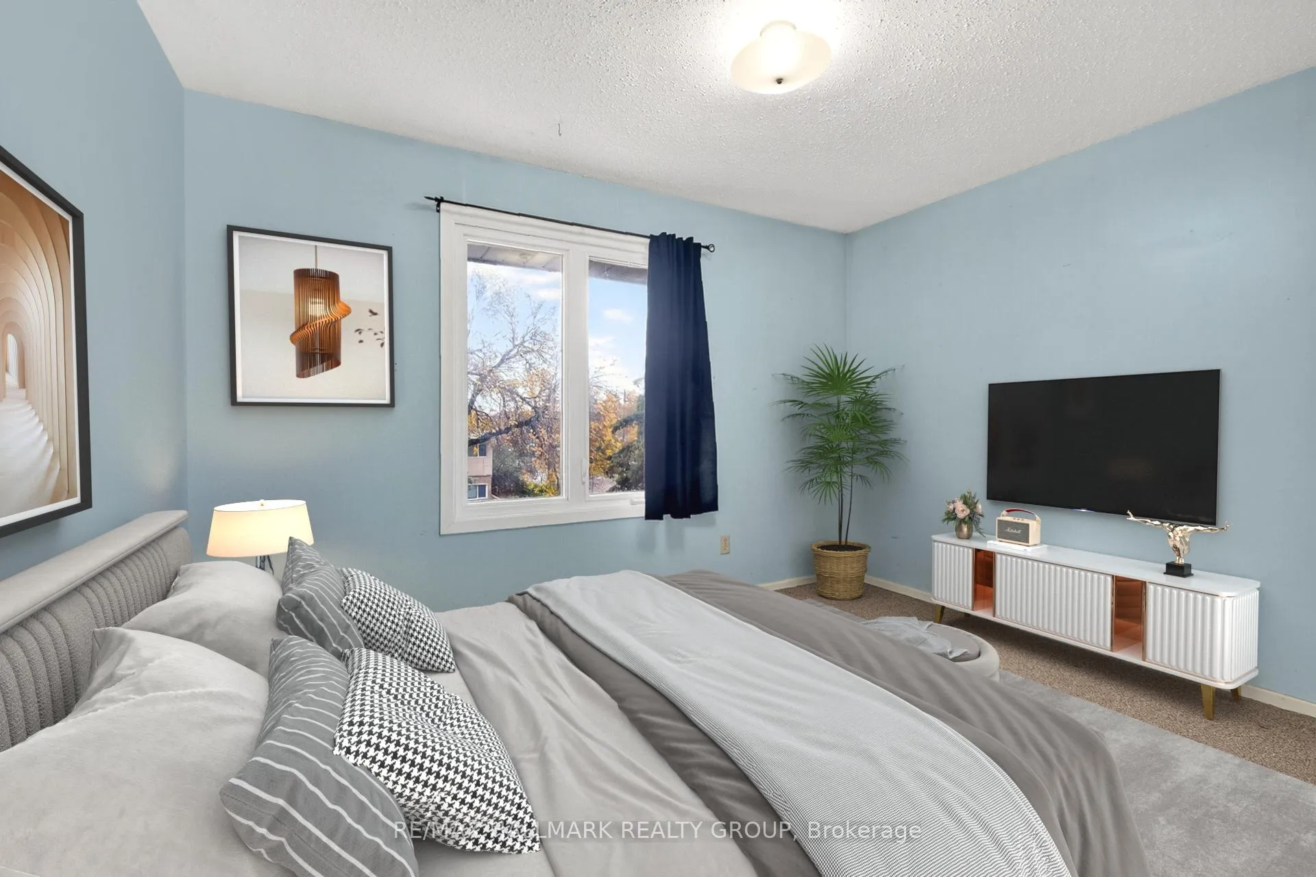 Photo 25 of 1415 Plumber Avenue, Ottawa, Carson Grove — HOMEH