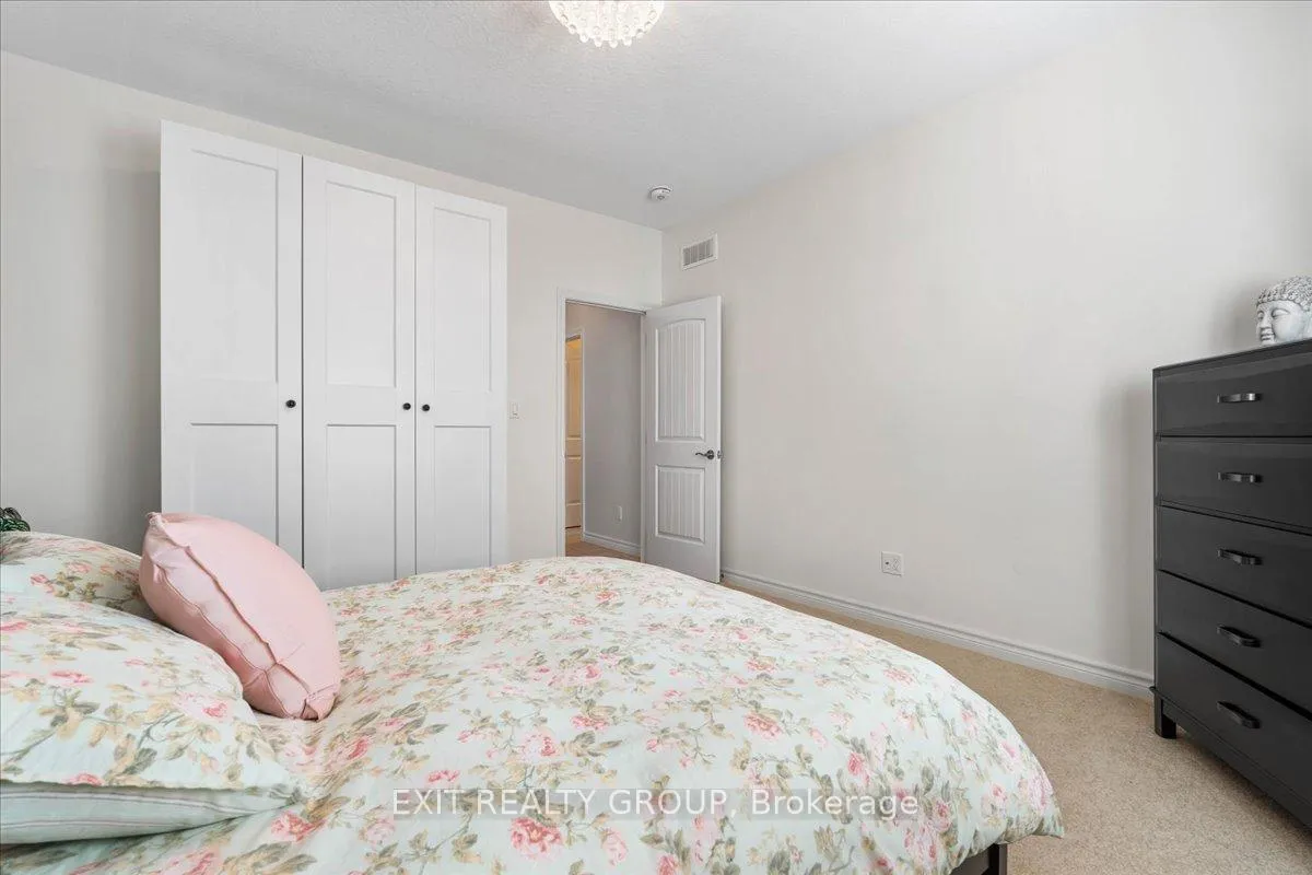 Photo 22 of 18 Gilbert Crescent, Prince Edward County, Picton — HOMEH