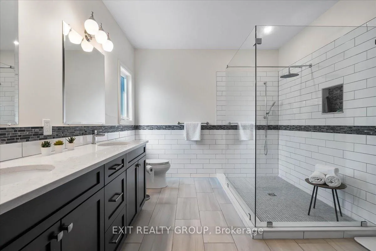 Photo 25 of 18 Gilbert Crescent, Prince Edward County, Picton — HOMEH