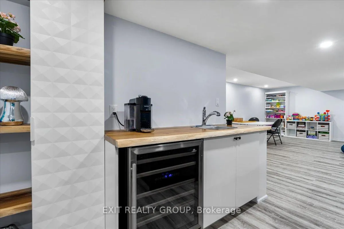 Photo 36 of 18 Gilbert Crescent, Prince Edward County, Picton — HOMEH