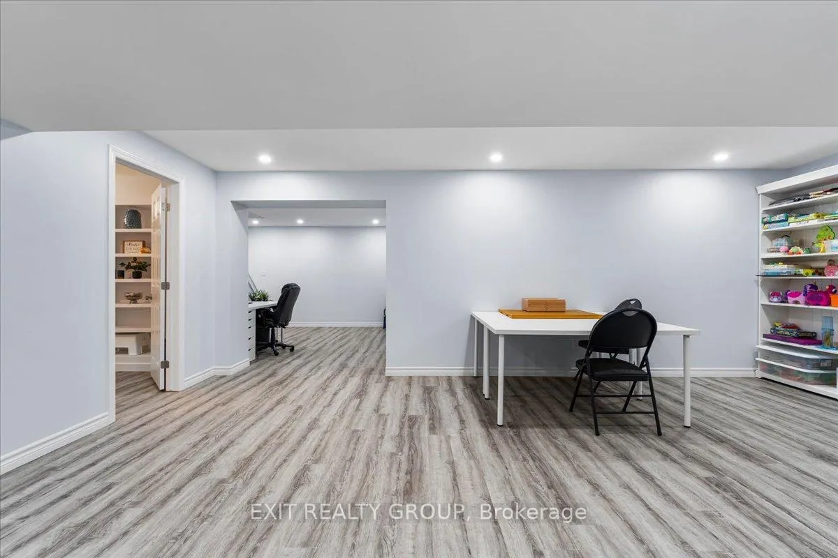 Photo 39 of 18 Gilbert Crescent, Prince Edward County, Picton — HOMEH