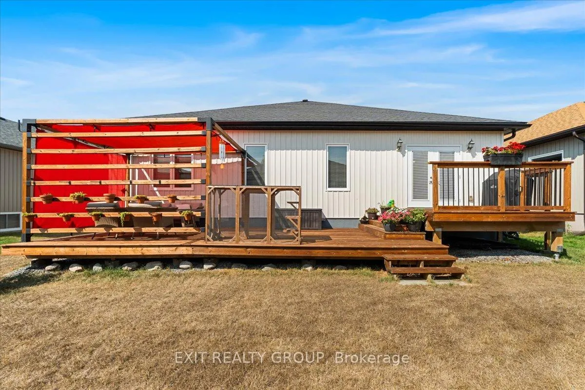 Photo 42 of 18 Gilbert Crescent, Prince Edward County, Picton — HOMEH