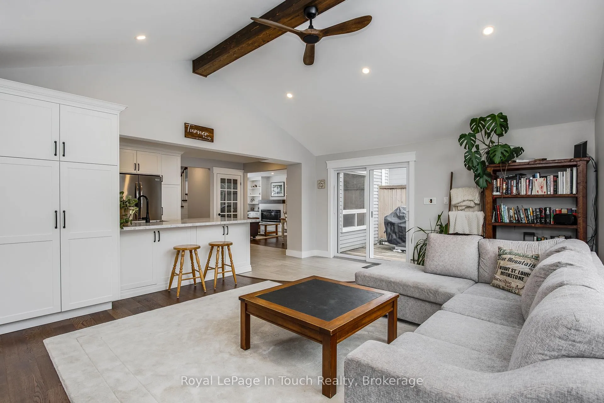 Photo 4 of 1130 Marcellus Drive, Midland — HOMEH