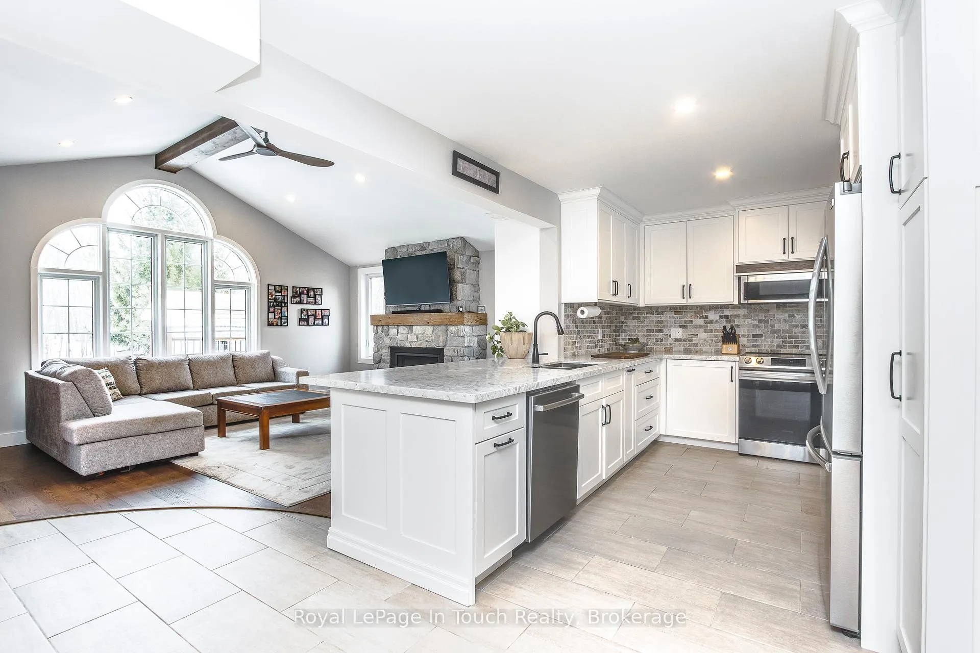 Photo 7 of 1130 Marcellus Drive, Midland — HOMEH