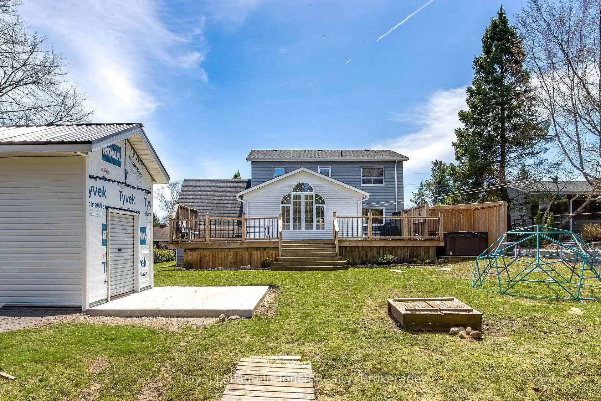Photo 43 of 1130 Marcellus Drive, Midland — HOMEH