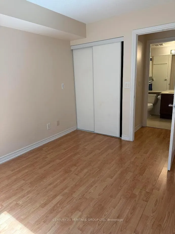 Photo 9 of Unit 708, 761 Bay Street, Toronto, Bay Street Corridor — HOMEH