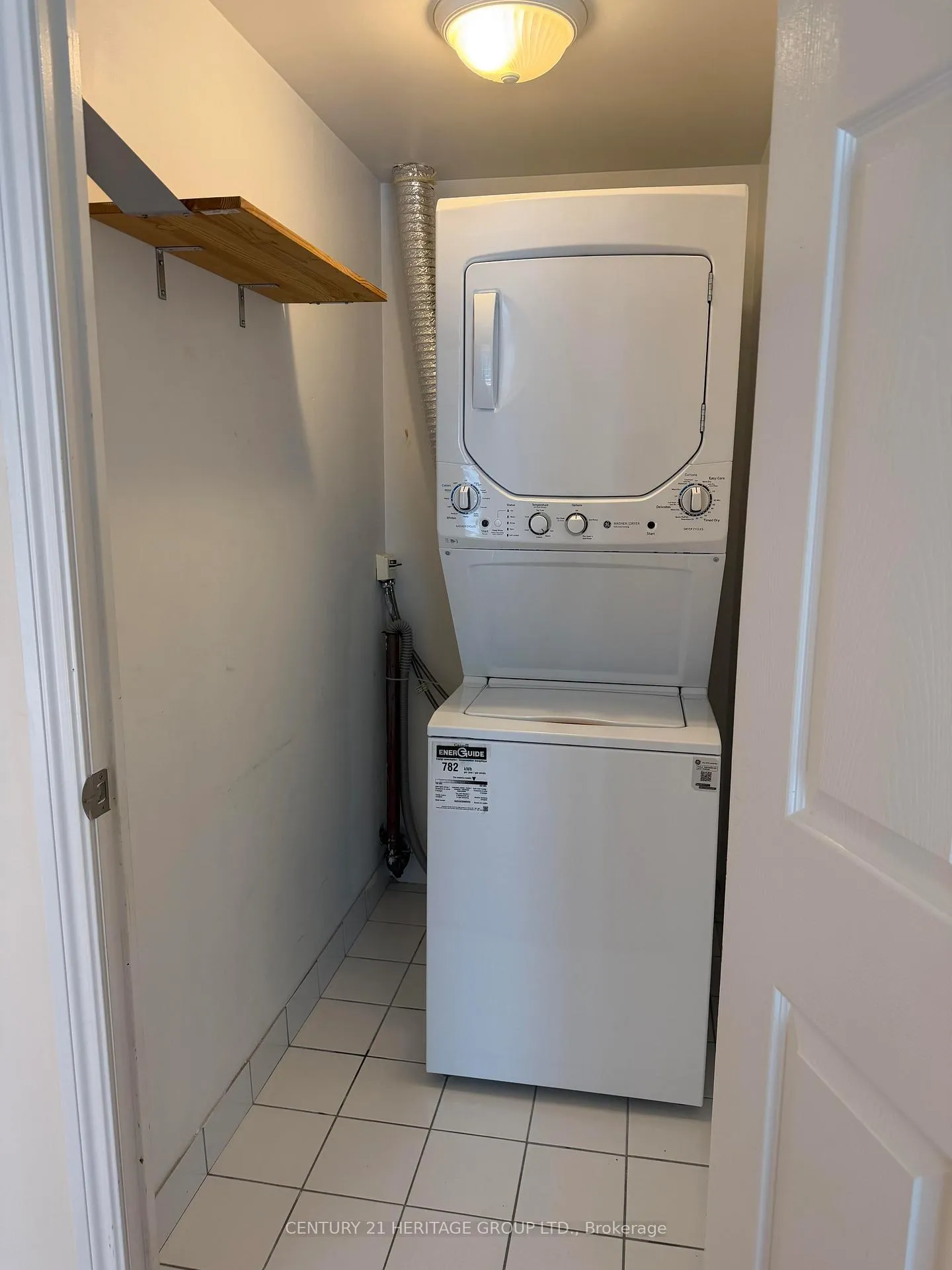 Photo 15 of Unit 708, 761 Bay Street, Toronto, Bay Street Corridor — HOMEH