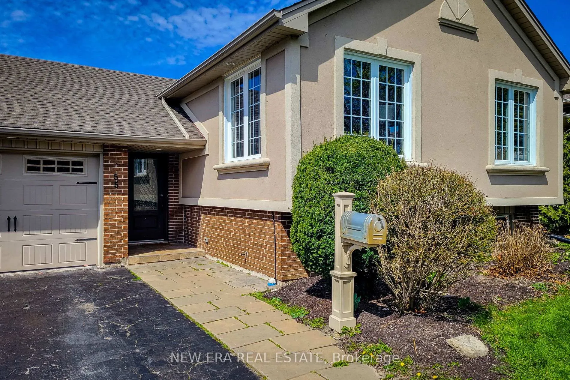 Photo 14 of 55 Spring Garden Boulevard, St. Catharines, Lakeshore — HOMEH