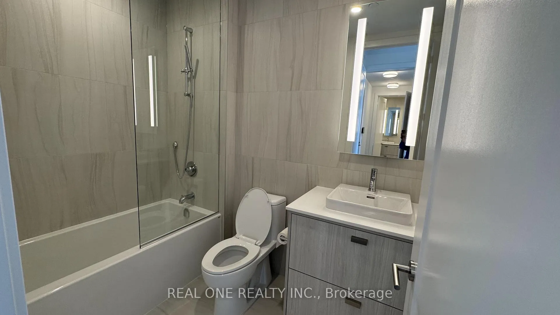 Photo 35 of Unit 1009, 397 Royal Orchard Boulevard, Markham, Royal Orchard — HOMEH