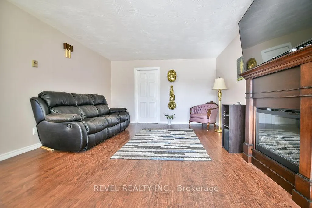 Photo 16 of 459 Pine Street N, Timmins, TNE - Central — HOMEH