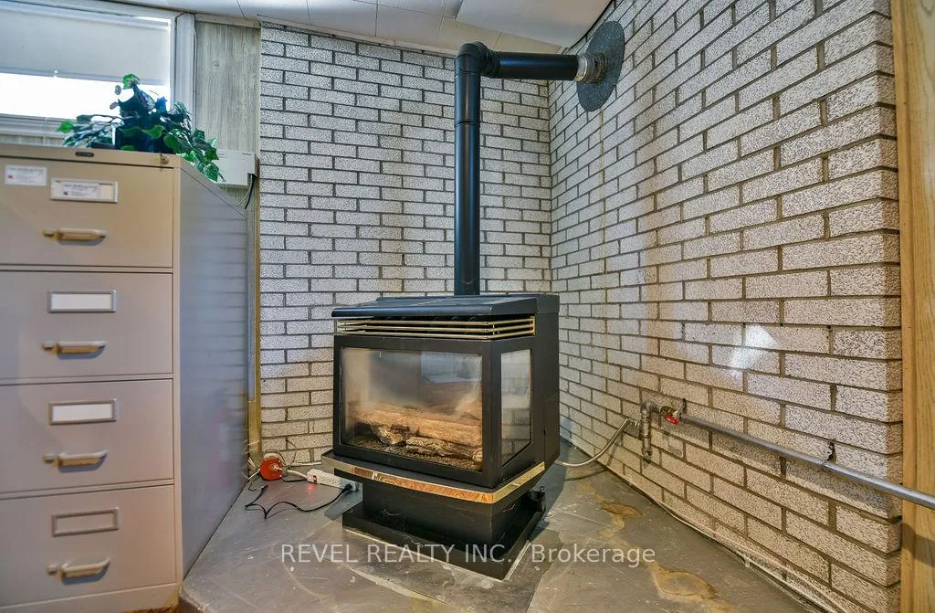 Photo 33 of 459 Pine Street N, Timmins, TNE - Central — HOMEH