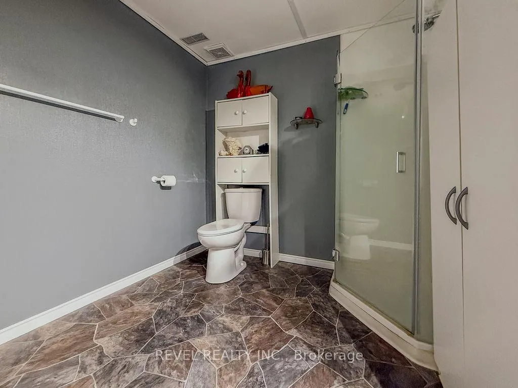 Photo 39 of 459 Pine Street N, Timmins, TNE - Central — HOMEH