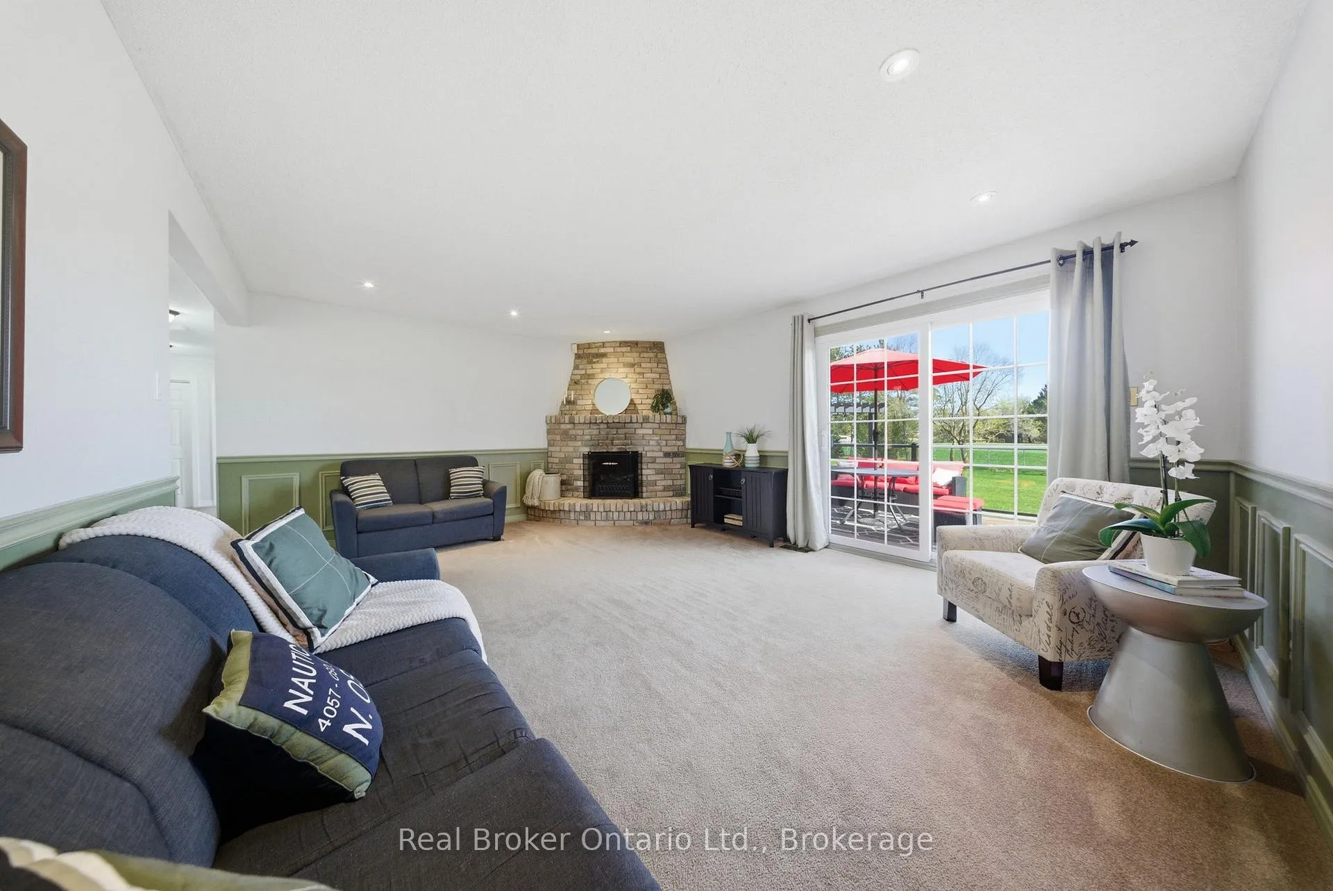 Photo 13 of 3 Meadowbrook Court, Brant, Brantford Twp — HOMEH