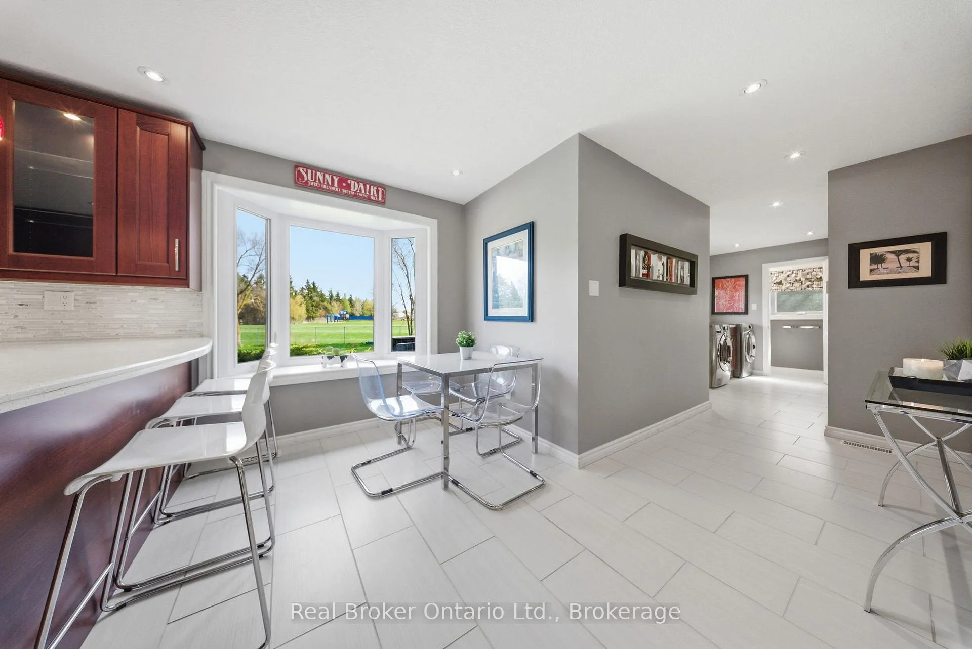 Photo 18 of 3 Meadowbrook Court, Brant, Brantford Twp — HOMEH
