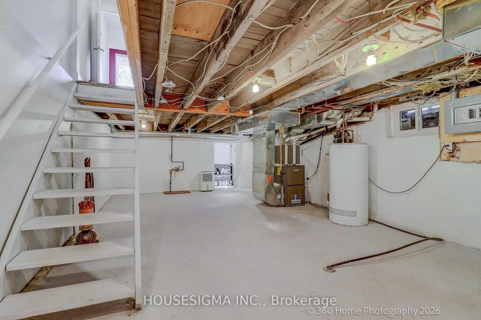 Photo 23 of 82 Redwood Avenue, Toronto, Greenwood-Coxwell — HOMEH