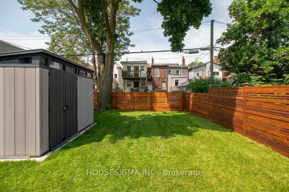 Photo 28 of 82 Redwood Avenue, Toronto, Greenwood-Coxwell — HOMEH