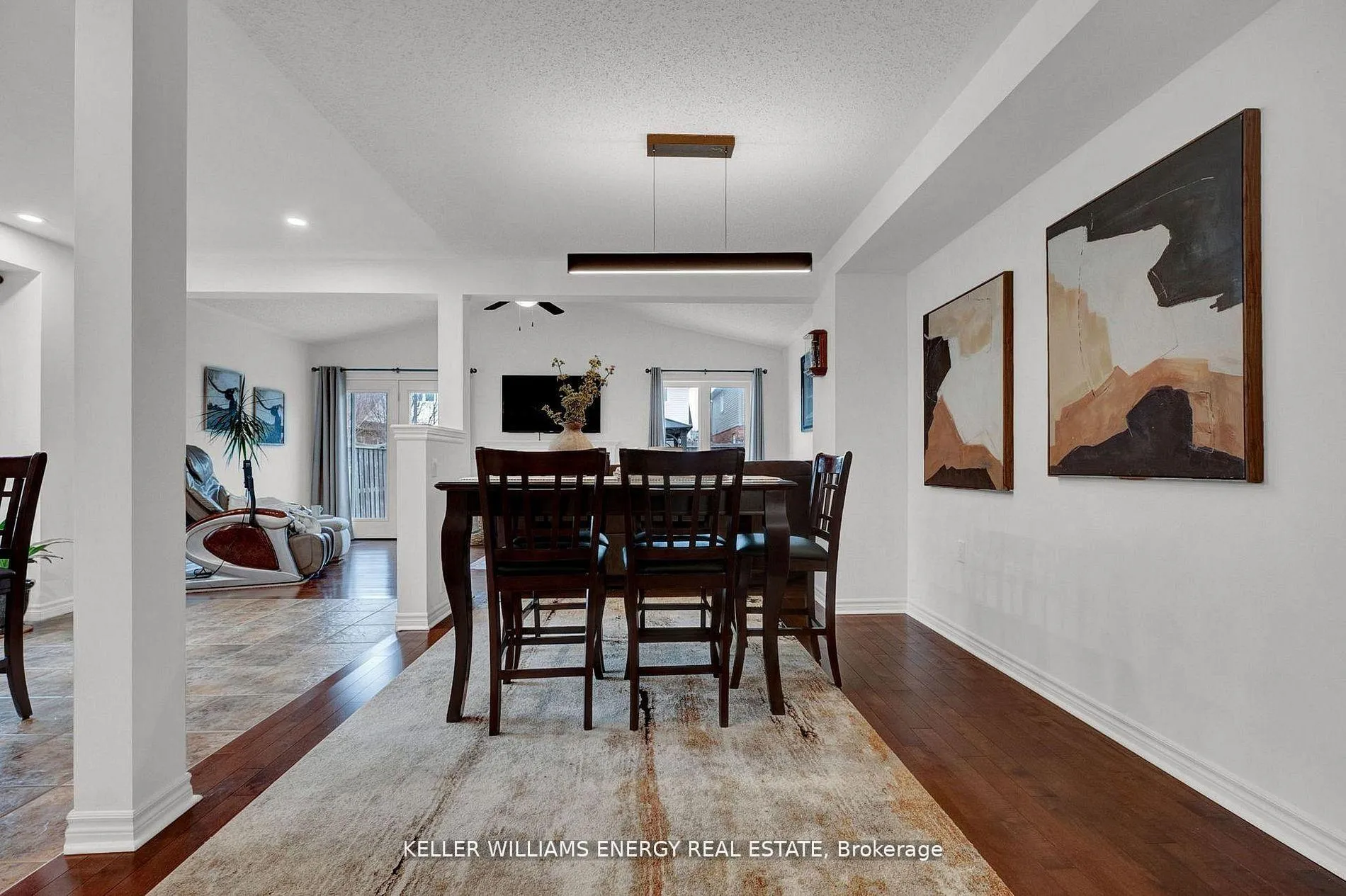Photo 10 of 1379 Wadebridge Crescent, Oshawa, Eastdale — HOMEH