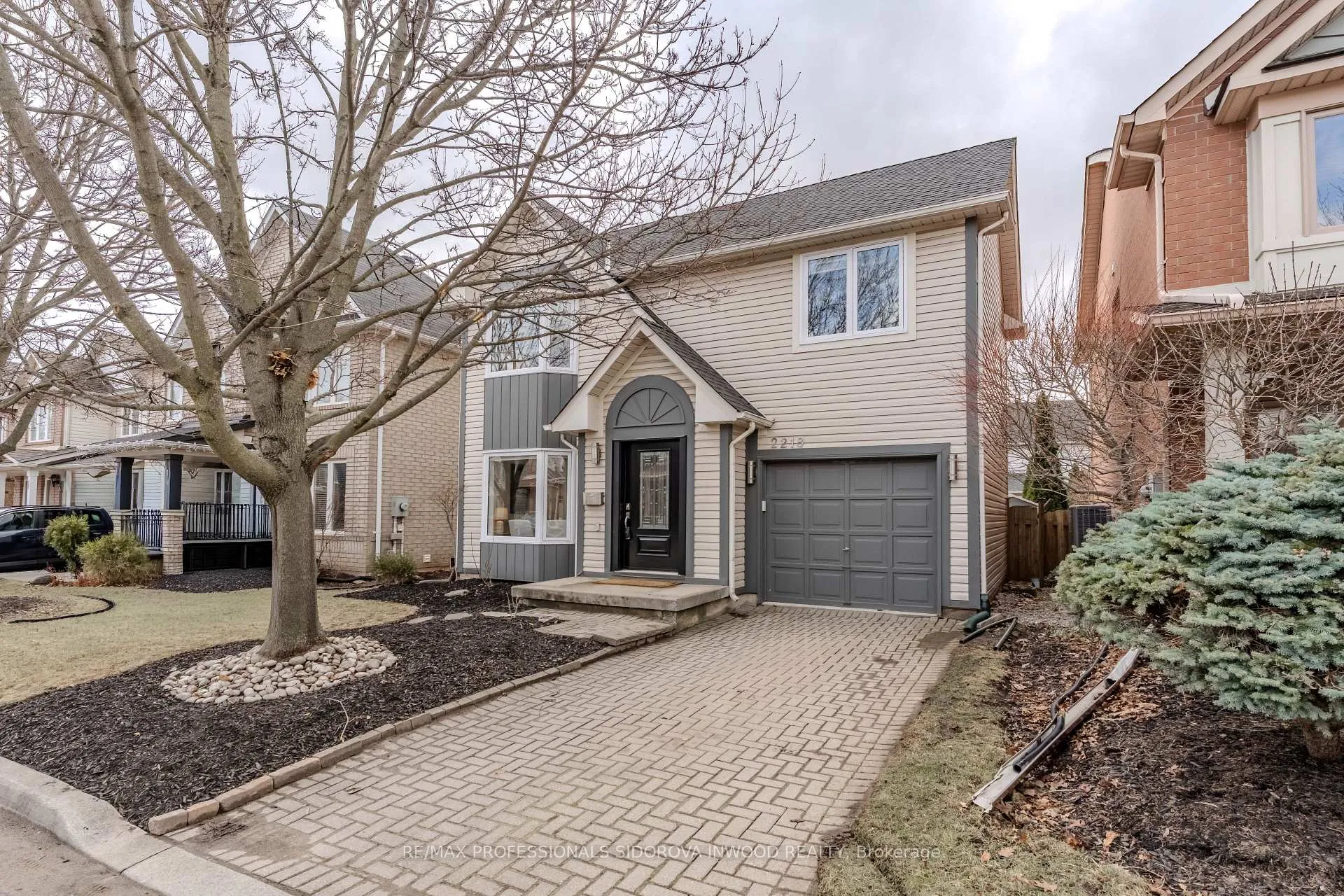 Photo 1 of 2218 Bluegrass Lane, Burlington, Orchard — HOMEH