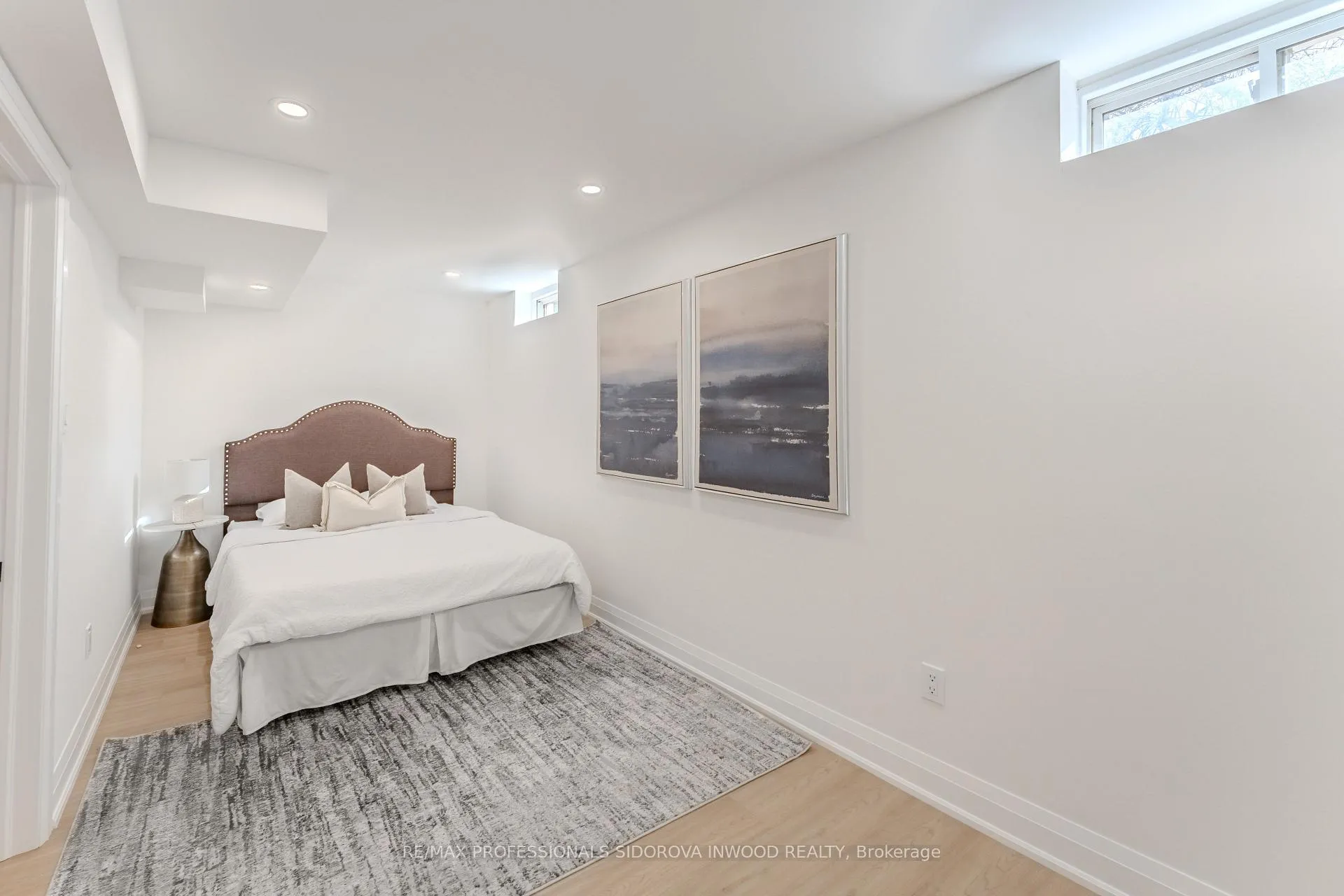 Photo 25 of 2218 Bluegrass Lane, Burlington, Orchard — HOMEH