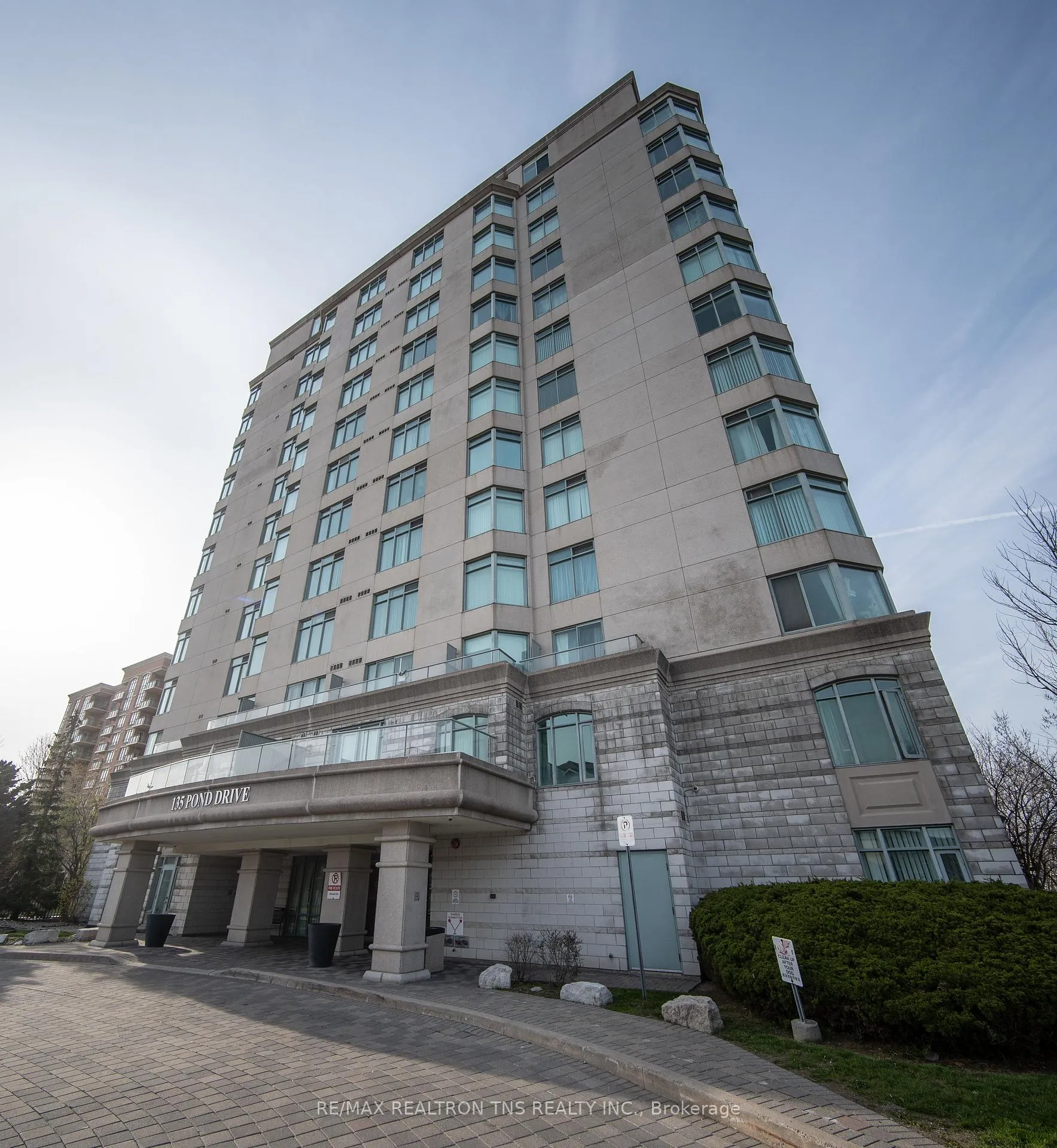 Photo 1 of Unit Ph1, 135 Pond Drive, Markham, Commerce Valley — HOMEH
