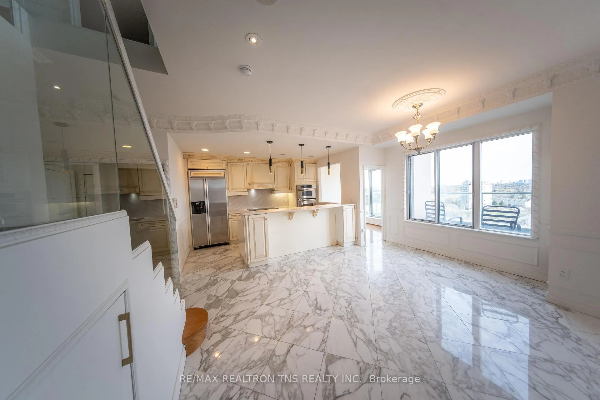 Photo 25 of Unit Ph1, 135 Pond Drive, Markham, Commerce Valley — HOMEH